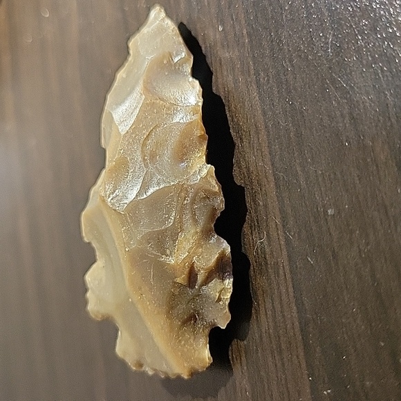 Beautiful Flint-carved Native  American artifact - Picture 5 of 9